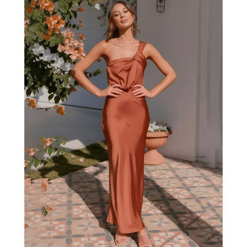Aurélia elegante maxi-jurk met één schouder